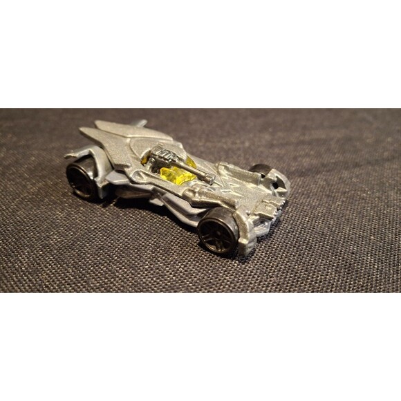 Hot Wheels Batmobile-DC Comics, Marvel Rouge X-Men 5 Car Lot Loose - Picture 9 of 13